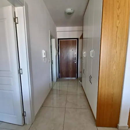 Apartment Modern 1br Apt, 6th Floor Apartament, Tirana