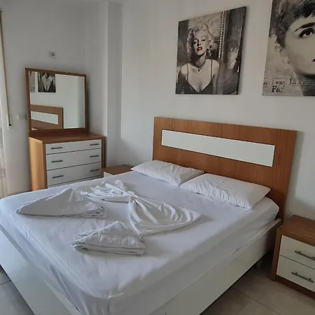 Modern 1br Apt, 6th Floor Apartament, Tirana